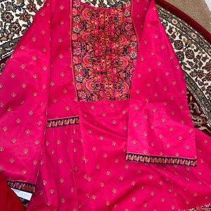 Pakistani Kurta